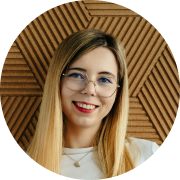 Karolina Ziętal - Senior Sales Ops Administrator